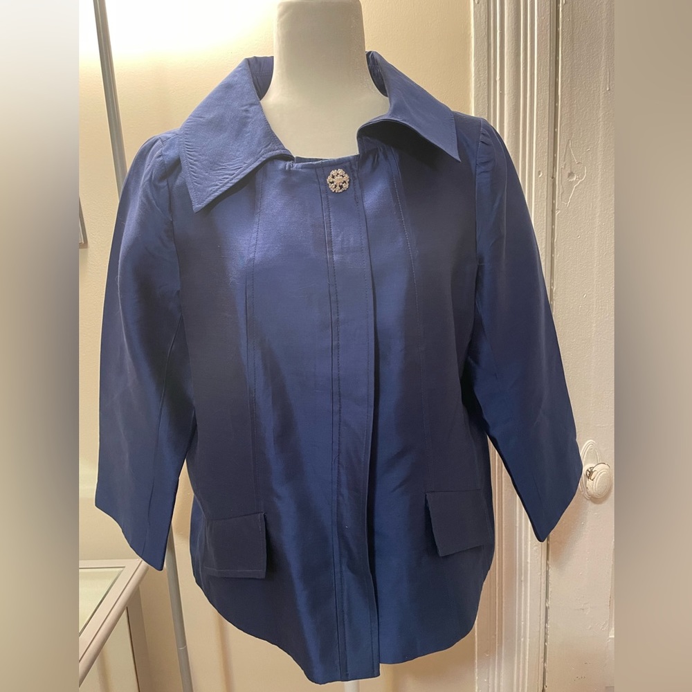 Victor Costa Occasion silk blue jacket